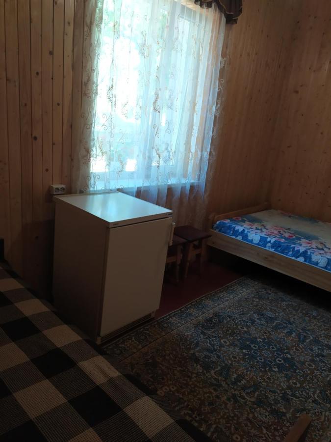 Білий Птах Hotel Szvityaz Kültér fotó