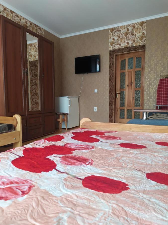 Білий Птах Hotel Szvityaz Kültér fotó