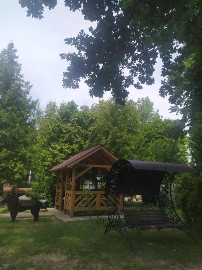Білий Птах Hotel Szvityaz Kültér fotó